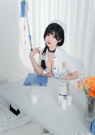 自拍伊人影院在线播放_在线观看免费版