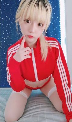 亚洲人成久久婷婷精品五码_高清高清免费观看