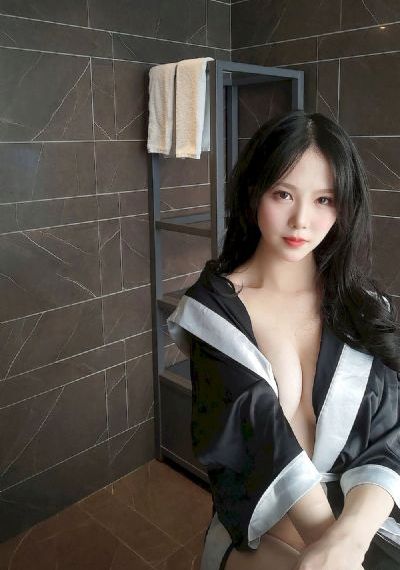 亚洲xx在线_高清完整在线观看
