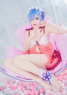 艳乳金莲3D无删减_BDBD在线观看