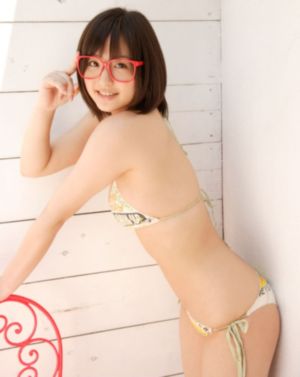 亚洲女同三人吃奶_4K日韩免费观看