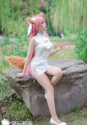 女仆:美味的服务_BD英语免费在线观看