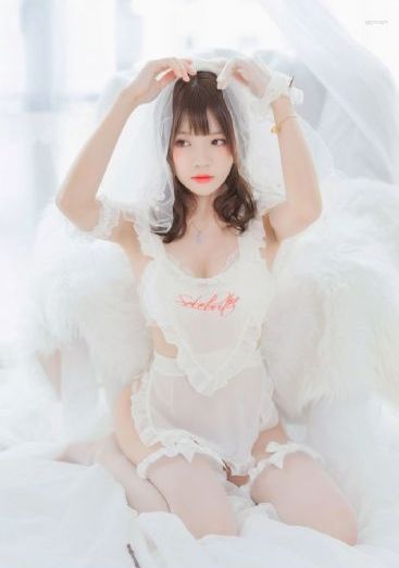 午夜美女久久久久爽久久_BD韩语免费观看视频