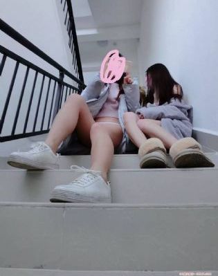 美女十八禁网站_BD英语超清在线观看